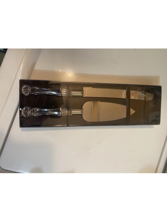 Source Unknown Other - Source Unknown Clear and Silver Cake Serving Set